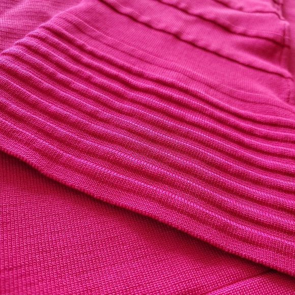 NWOT| BELL SLEEVE SWEATER - Picture 10 of 14